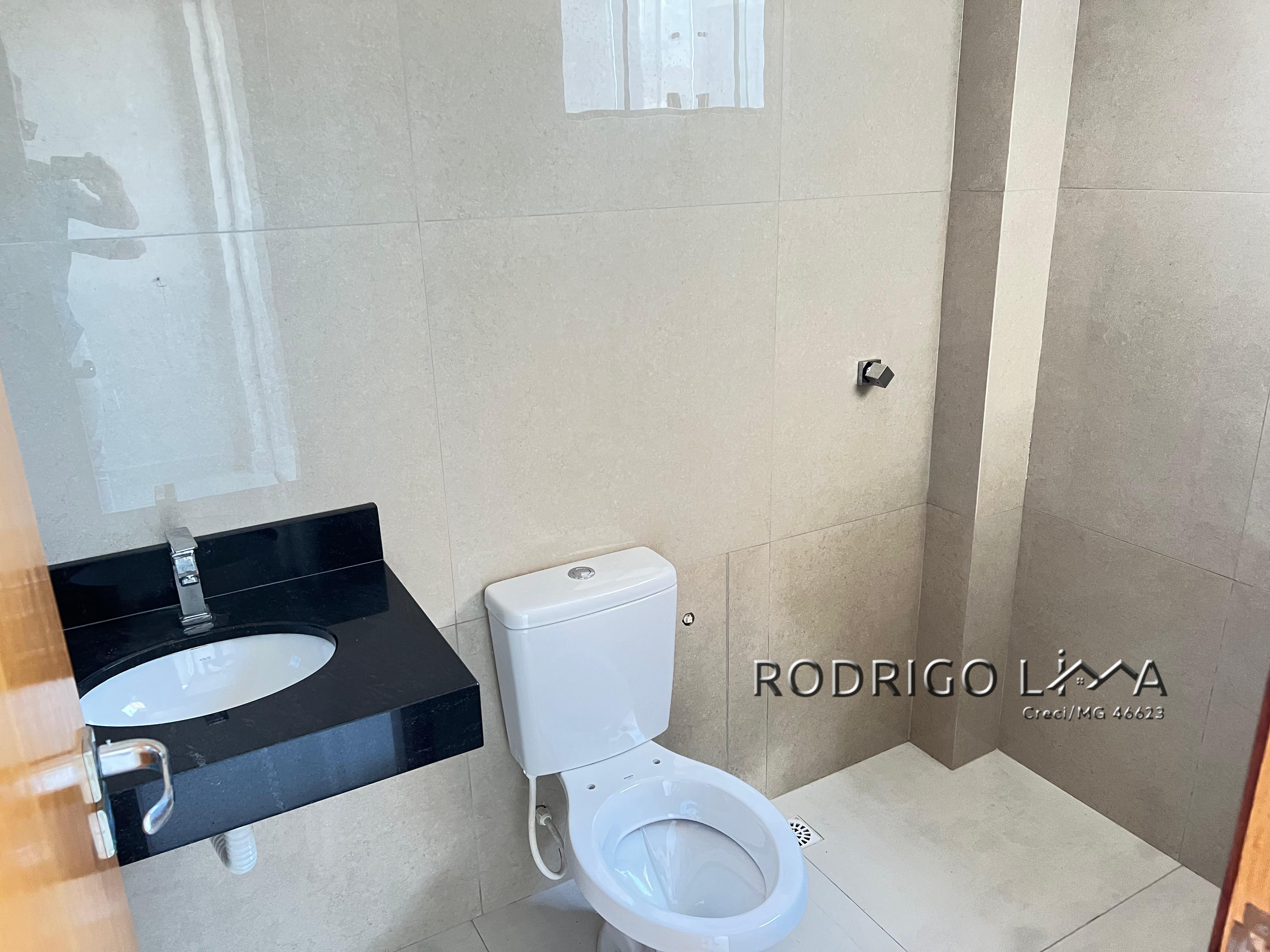 Lindo sobrado para venda em São Lourenço - MG.